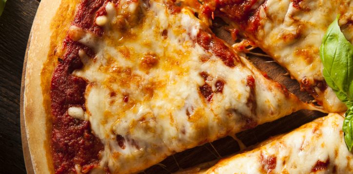 albertos-pizzeria-sports-bar
